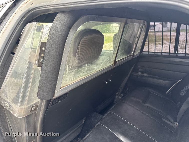 image for item DW3469 2007 Ford Crown Victoria Police Interceptor 