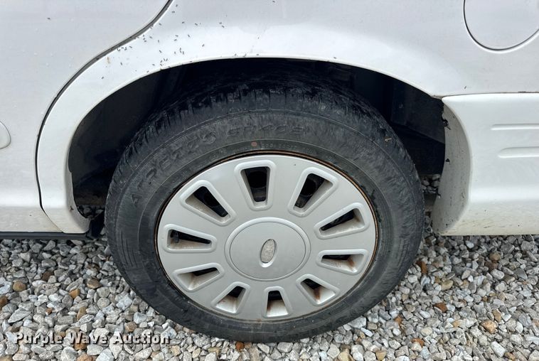 image for item DW3469 2007 Ford Crown Victoria Police Interceptor 