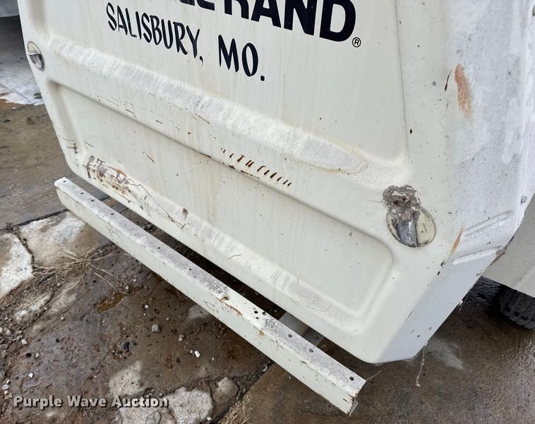 image for item DW6545 Ingersoll Rand P-125A-W-F air compressor