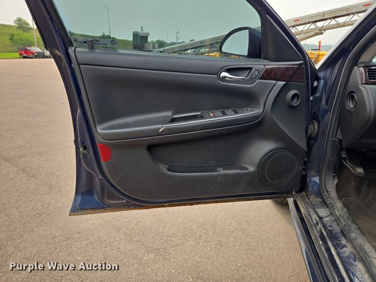 image for item DX7255 2012 Chevrolet Impala 