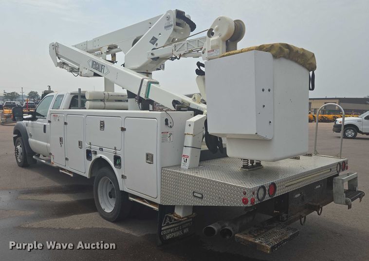 image for item DX7260 2015 Ford F550 bucket truck