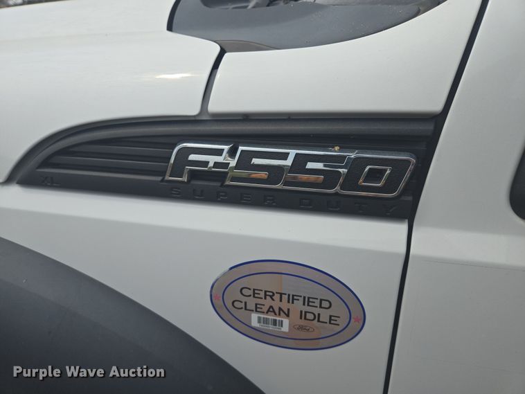 image for item DX7260 2015 Ford F550 bucket truck