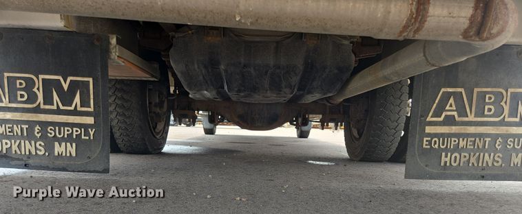 image for item DX7260 2015 Ford F550 bucket truck