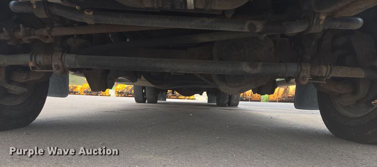 image for item DX7260 2015 Ford F550 bucket truck