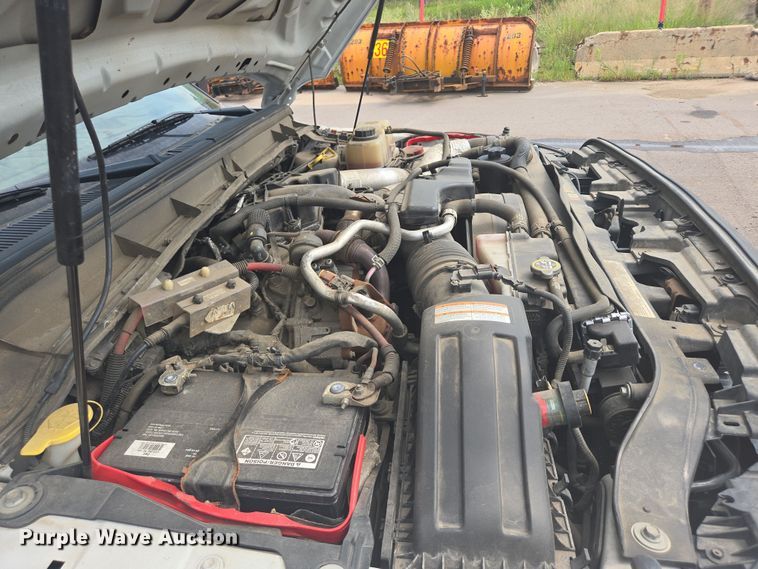 image for item DX7260 2015 Ford F550 bucket truck