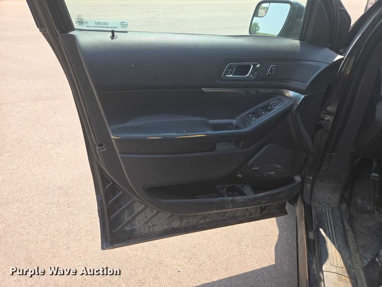 image for item DX7262 2013 Ford Explorer Police Interceptor  SUV