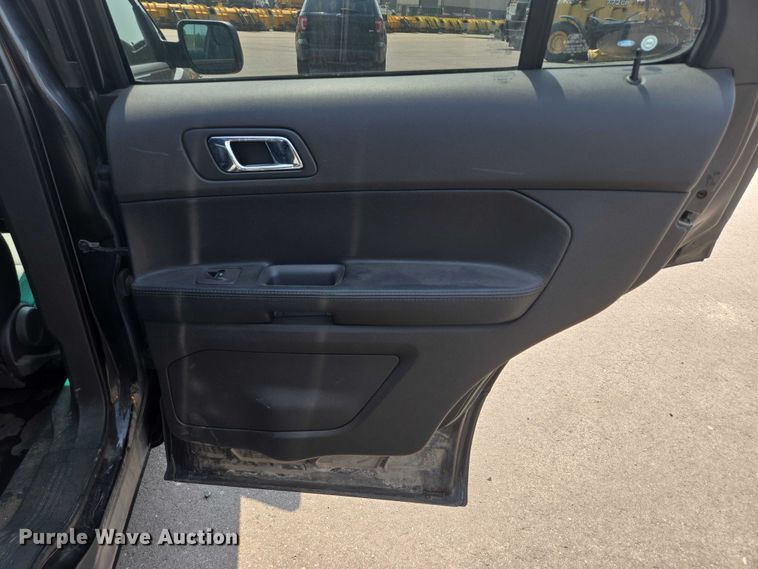 image for item DX7262 2013 Ford Explorer Police Interceptor  SUV