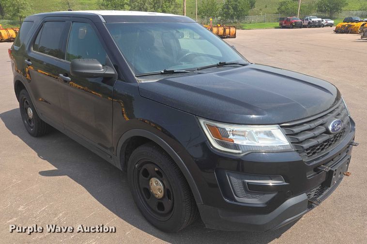 image for item DX7263 2016 Ford Explorer Police Interceptor  SUV