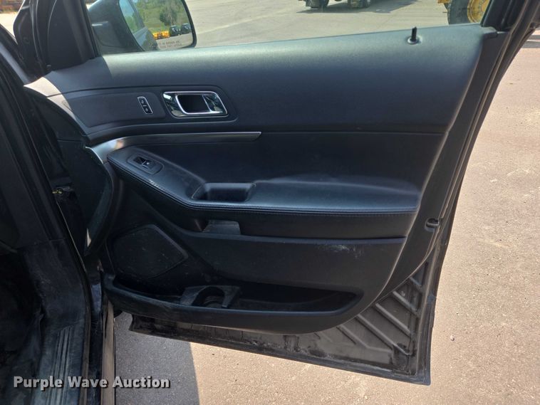 image for item DX7263 2016 Ford Explorer Police Interceptor  SUV