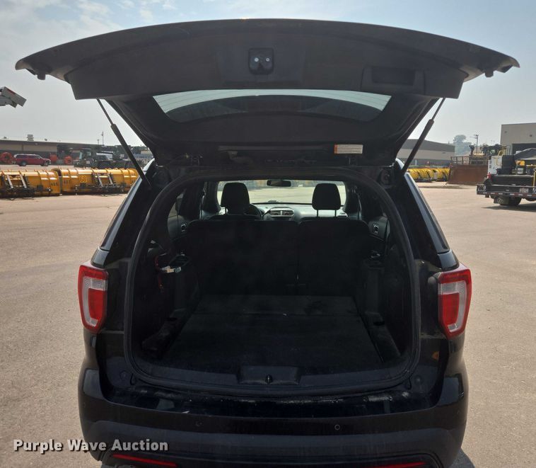 image for item DX7263 2016 Ford Explorer Police Interceptor  SUV