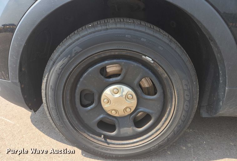 image for item DX7263 2016 Ford Explorer Police Interceptor  SUV