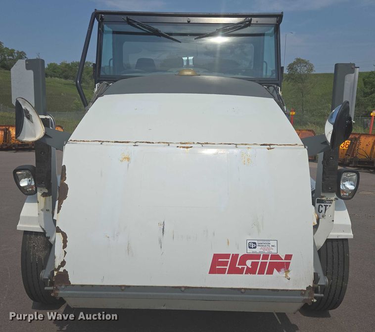 image for item DX7264 2013 Elgin Pelican Series NP street sweeper