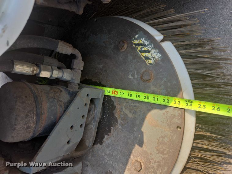 image for item DX7264 2013 Elgin Pelican Series NP street sweeper