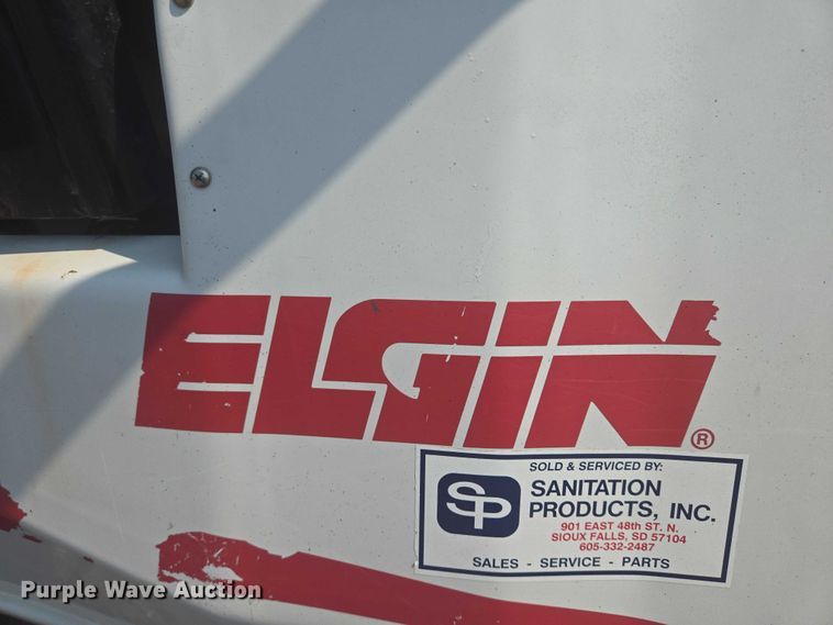 image for item DX7264 2013 Elgin Pelican Series NP street sweeper