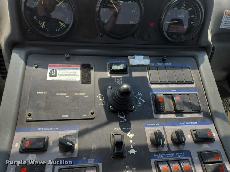 image for item DX7264 2013 Elgin Pelican Series NP street sweeper