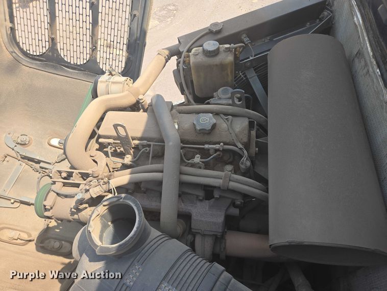 image for item DX7264 2013 Elgin Pelican Series NP street sweeper