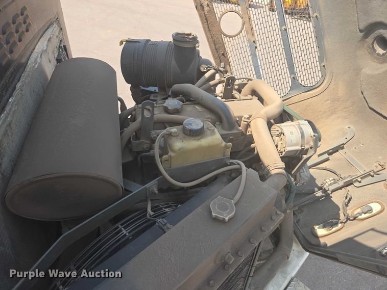 image for item DX7264 2013 Elgin Pelican Series NP street sweeper