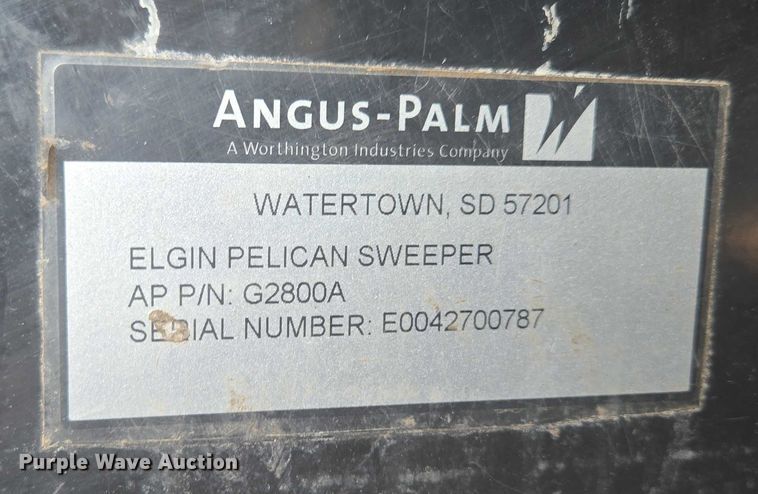 image for item DX7264 2013 Elgin Pelican Series NP street sweeper