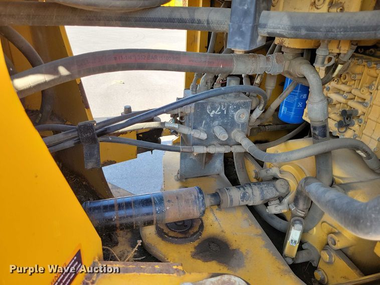 image for item DX7265 2012 John Deere  624K wheel loader