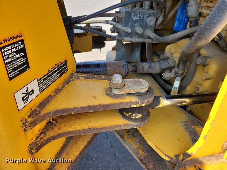 image for item DX7265 2012 John Deere  624K wheel loader