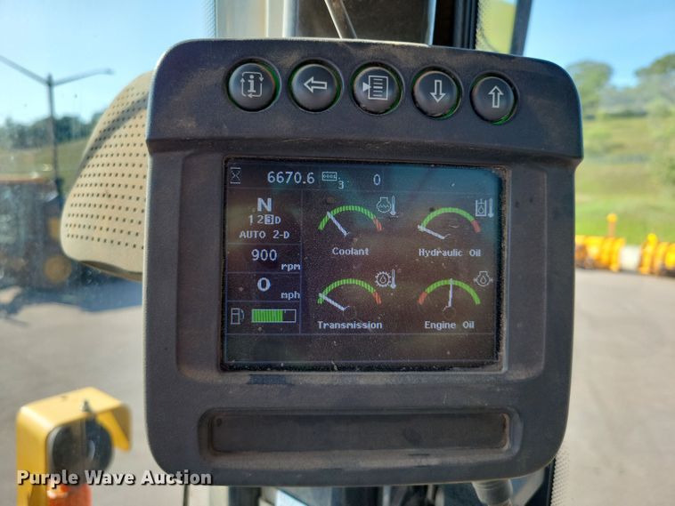 image for item DX7265 2012 John Deere  624K wheel loader