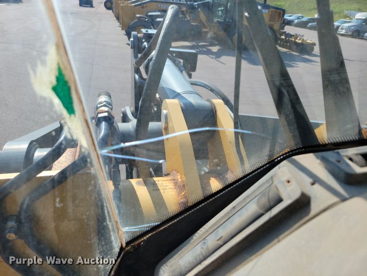 image for item DX7265 2012 John Deere  624K wheel loader