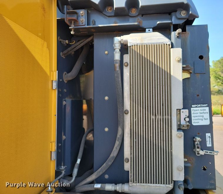 image for item DX7265 2012 John Deere  624K wheel loader