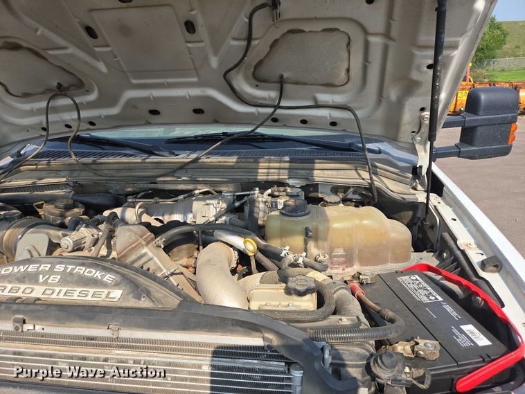 image for item DX7267 2009 Ford F550 box truck