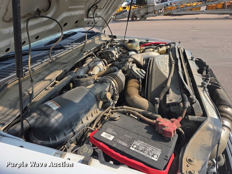 image for item DX7267 2009 Ford F550 box truck