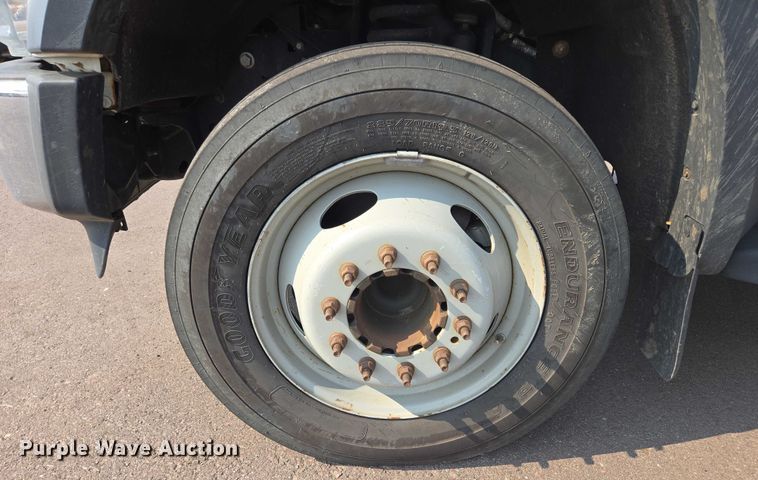 image for item DX7267 2009 Ford F550 box truck