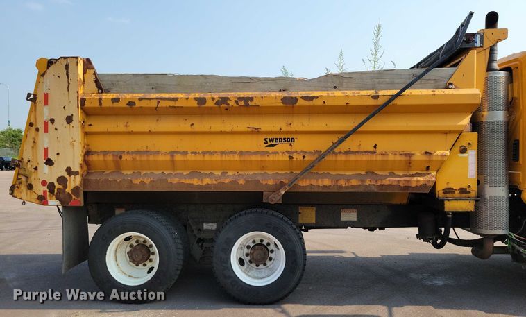image for item DX7269 2012 International  7500 dump truck