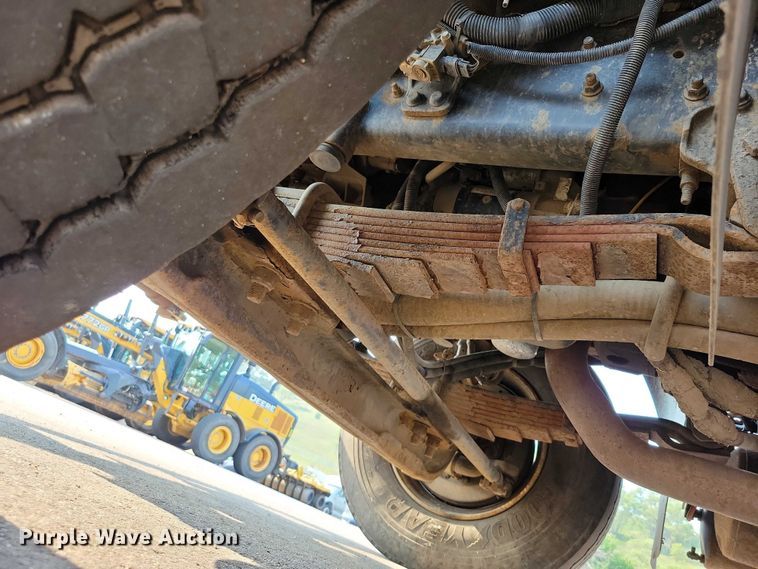 image for item DX7269 2012 International  7500 dump truck