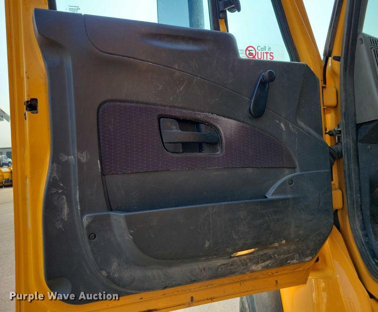 image for item DX7269 2012 International  7500 dump truck