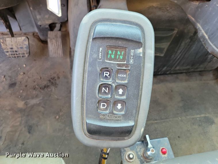 image for item DX7269 2012 International  7500 dump truck