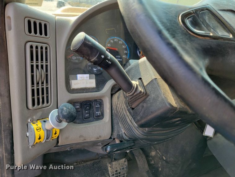 image for item DX7269 2012 International  7500 dump truck