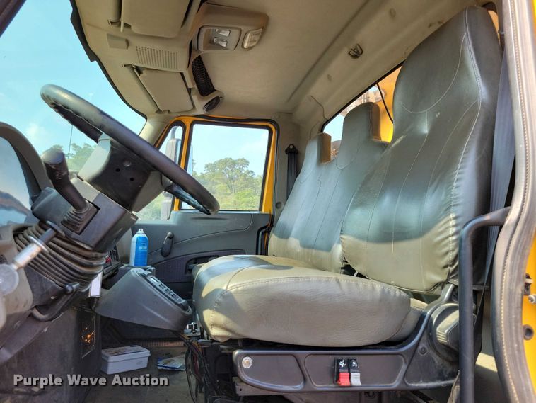 image for item DX7269 2012 International  7500 dump truck