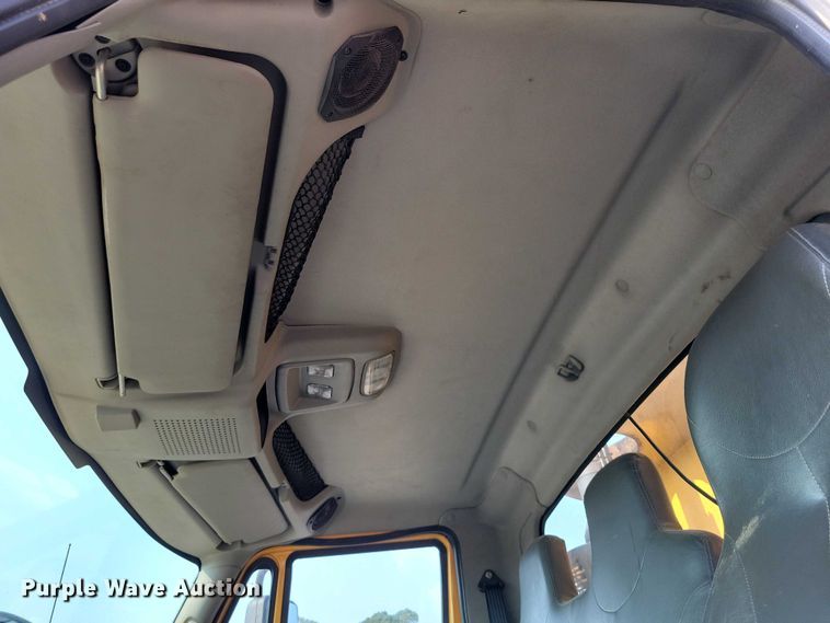 image for item DX7269 2012 International  7500 dump truck