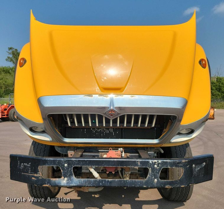 image for item DX7269 2012 International  7500 dump truck