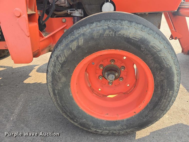 image for item DX7270 2003 Kubota MX5000E tractor