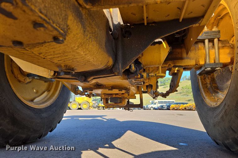 image for item DX7271 1991 Case International 595 tractor