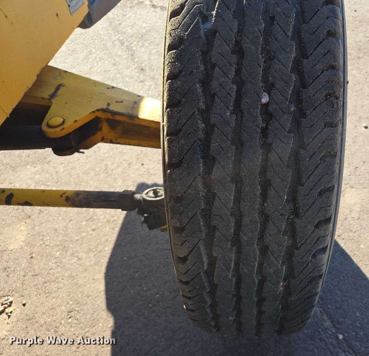 image for item DX7271 1991 Case International 595 tractor