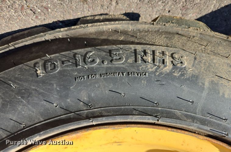 image for item DX7273 2005 Gehl 5640 Turbo skid steer loader