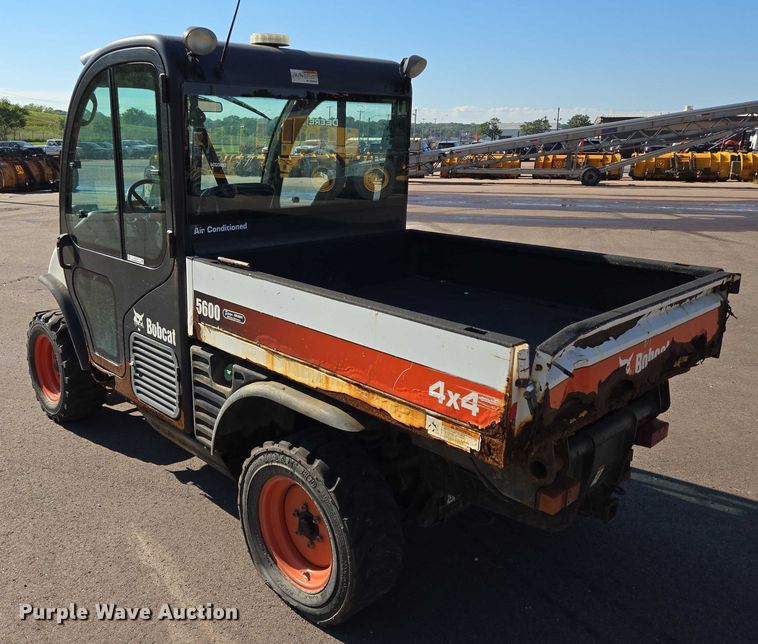 image for item DX7274 2013 Bobcat 5600 Toolcat utility vehicle