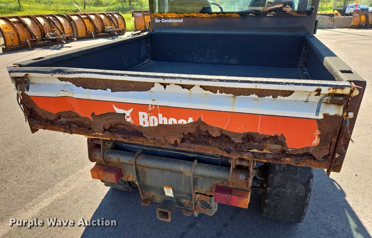 image for item DX7274 2013 Bobcat 5600 Toolcat utility vehicle