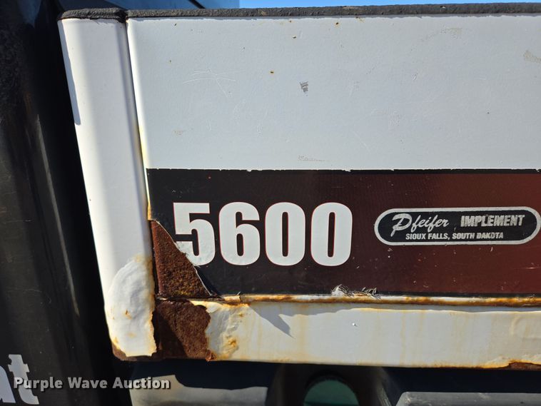 image for item DX7274 2013 Bobcat 5600 Toolcat utility vehicle