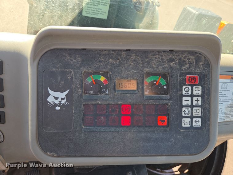 image for item DX7274 2013 Bobcat 5600 Toolcat utility vehicle