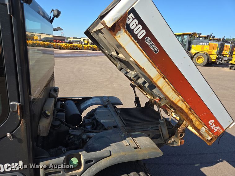 image for item DX7274 2013 Bobcat 5600 Toolcat utility vehicle
