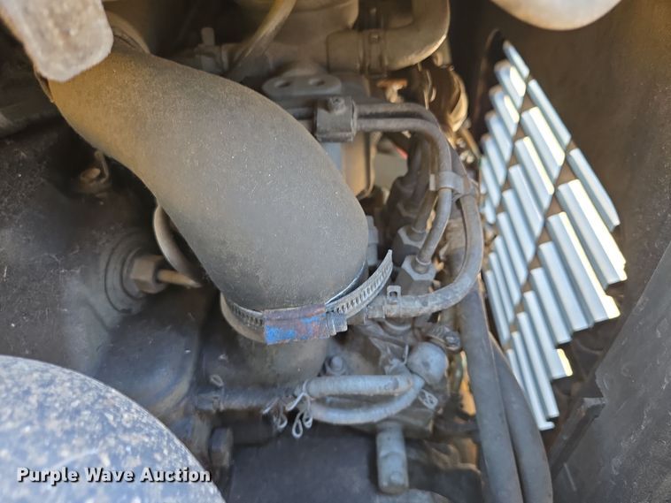 image for item DX7274 2013 Bobcat 5600 Toolcat utility vehicle