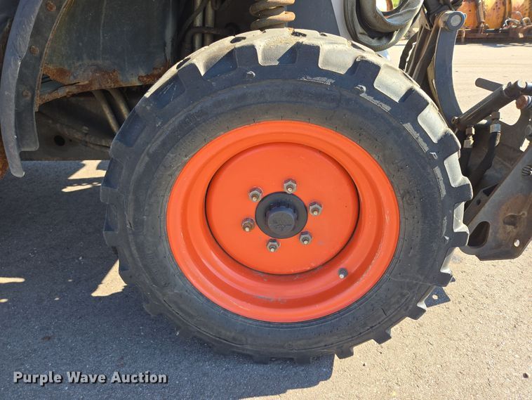 image for item DX7274 2013 Bobcat 5600 Toolcat utility vehicle