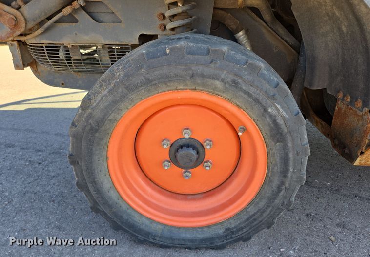 image for item DX7274 2013 Bobcat 5600 Toolcat utility vehicle